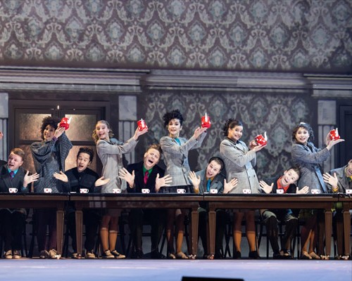 Белые ночи уходят в историю: последний шанс увидеть главный романтический спектакль Москвы